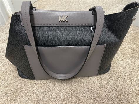 buy used Michael Kors handbags